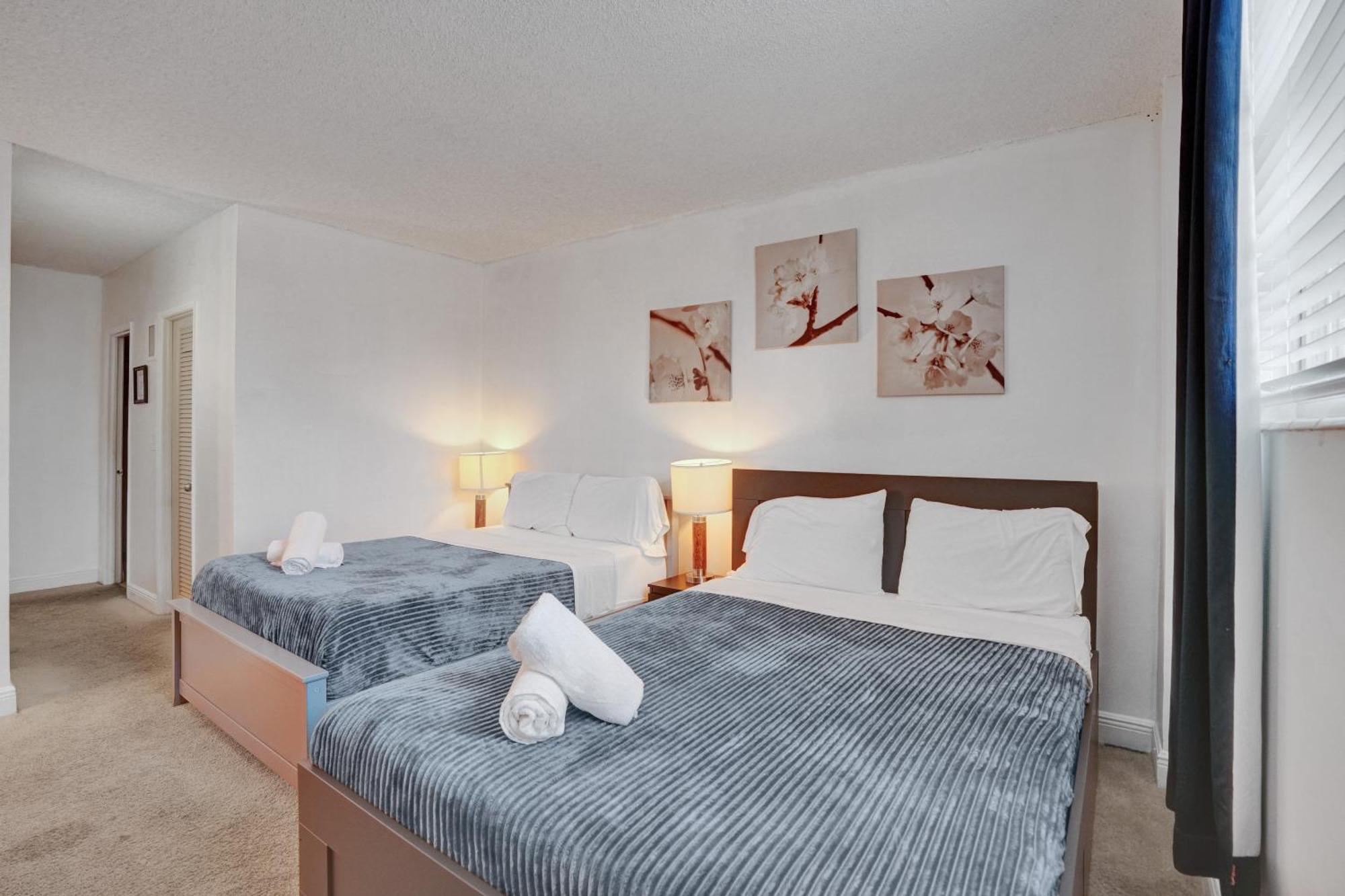 Ocean Reserve Luxury Condos Across From Sunny Isles Beach Miami Beach Bagian luar foto