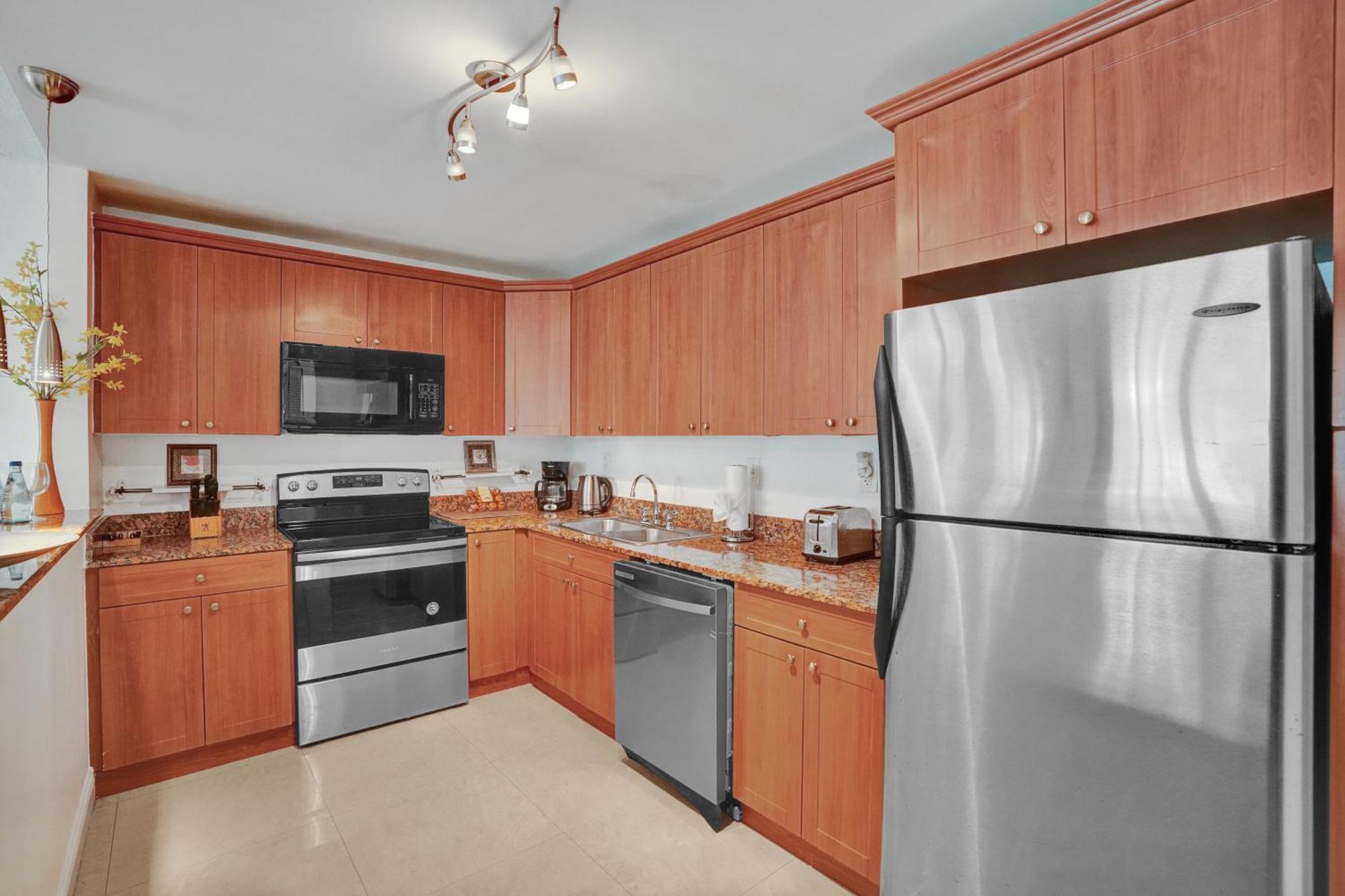 Ocean Reserve Luxury Condos Across From Sunny Isles Beach Miami Beach Bagian luar foto