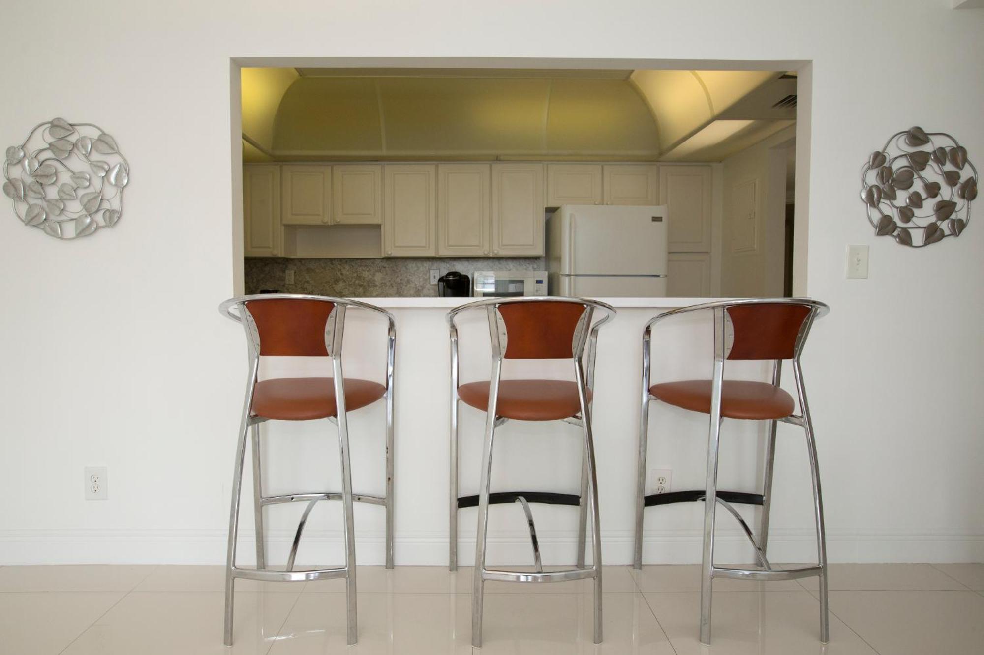 Ocean Reserve Luxury Condos Across From Sunny Isles Beach Miami Beach Bagian luar foto